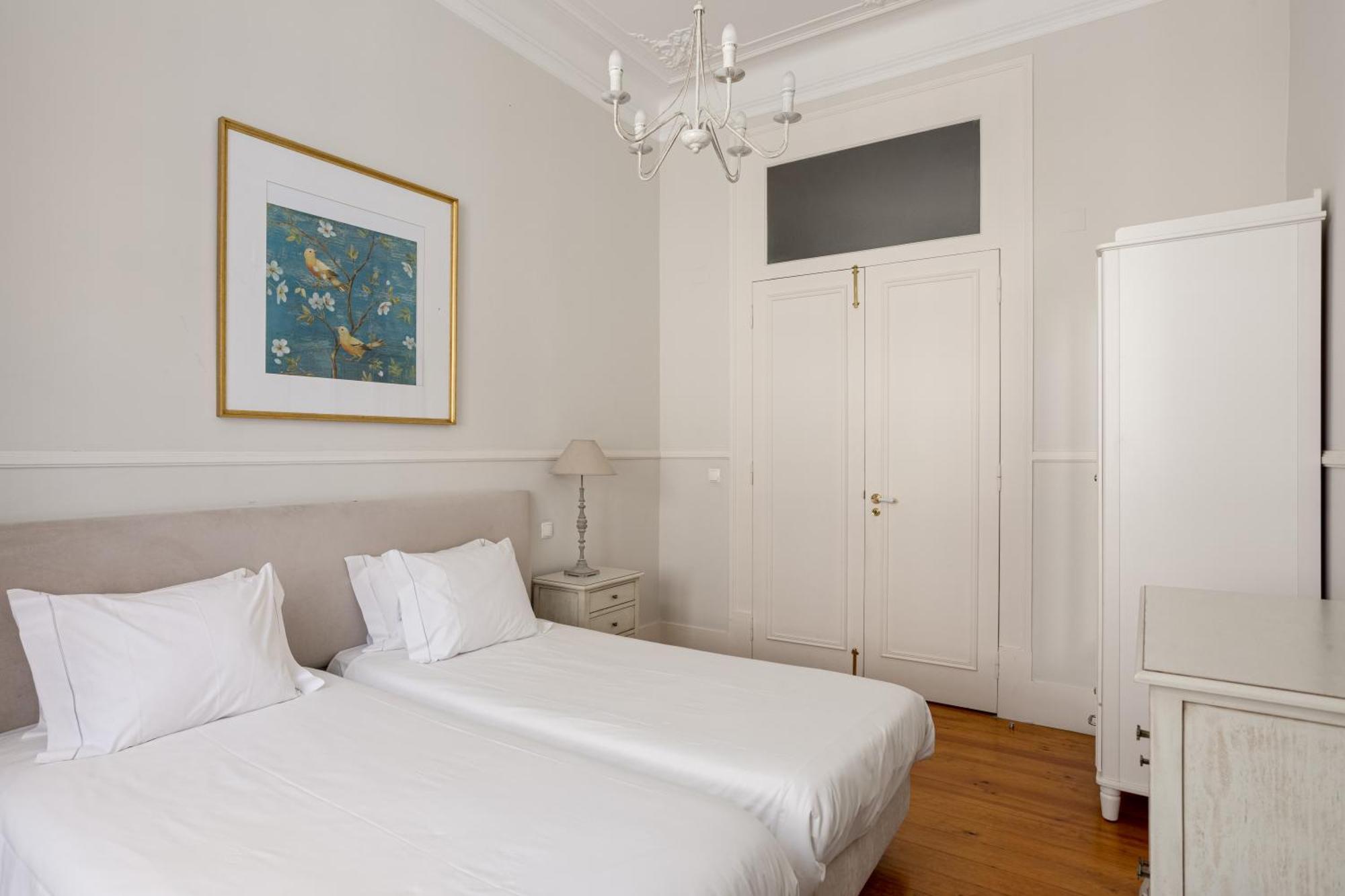 Joivy Downtown City Apartments Lisbona Esterno foto