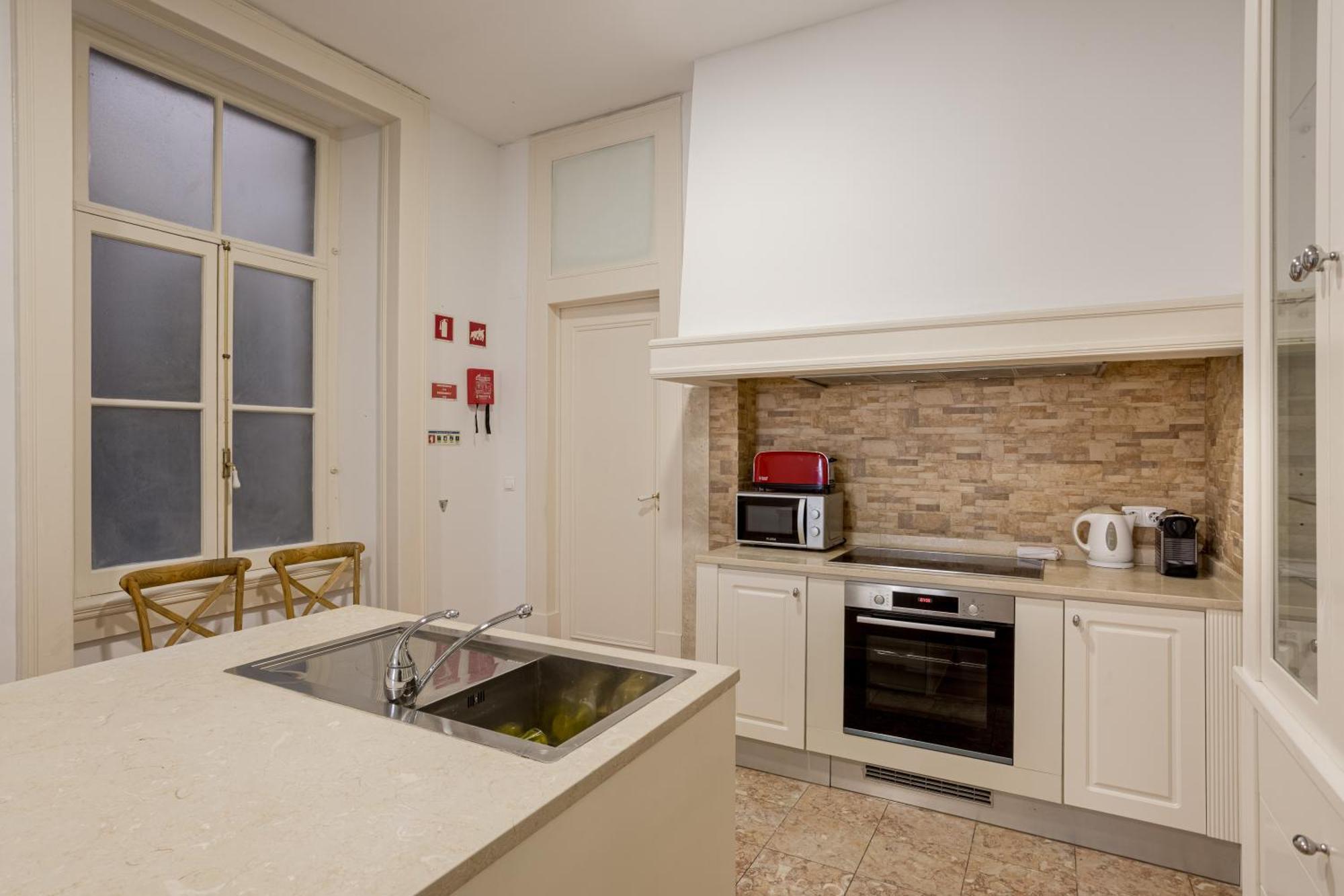 Joivy Downtown City Apartments Lisbona Esterno foto