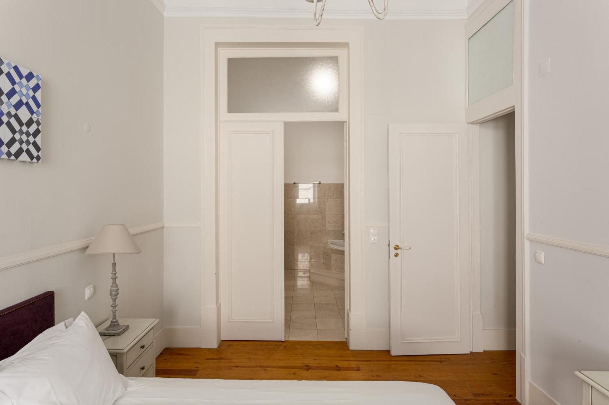 Joivy Downtown City Apartments Lisbona Esterno foto